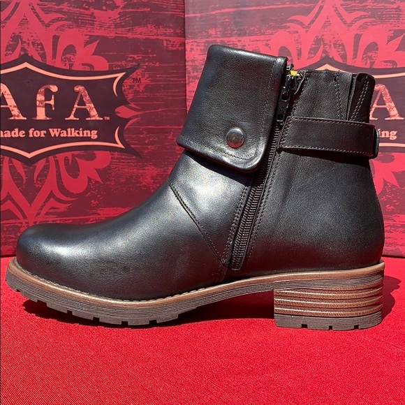 Jafa Shoes Jafa 492 Black Cuffed Ankle Boots Size 38 Poshmark